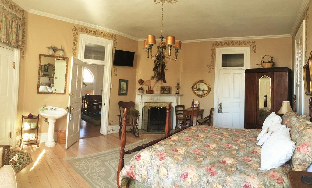 Historic Ellerbeck Mansion Bed & Breakfast Salt Lake City Bilik gambar